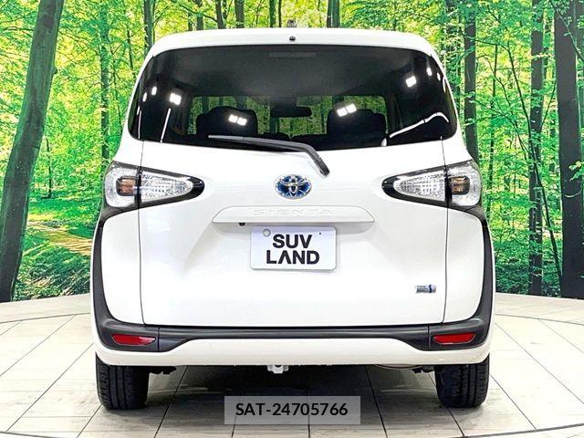 Toyota SIENTA 2017-09 8101903-16