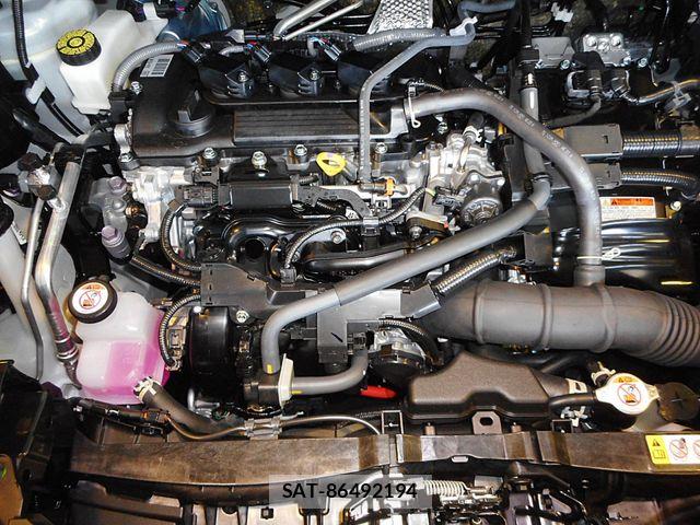 Toyota SIENTA 2026-06 8101892-29