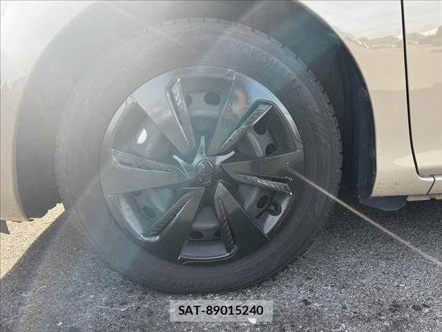 Toyota SIENTA 2020-05 8101904-9