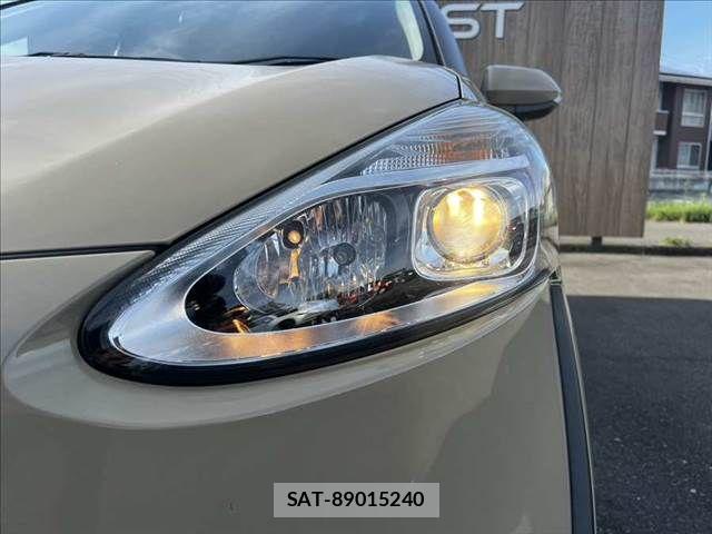 Toyota SIENTA 2020-05 8101904-10