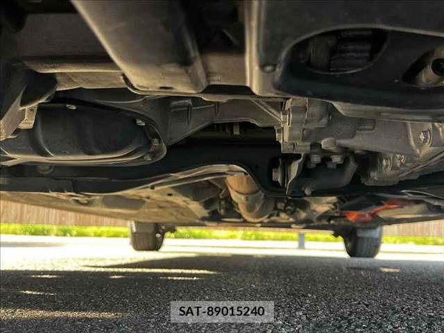 Toyota SIENTA 2020-05 8101904-22