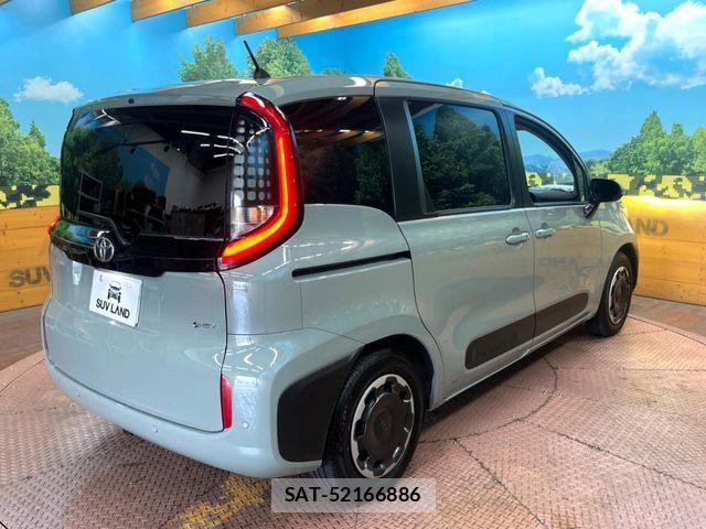 Toyota SIENTA 2025-04 8101890-17