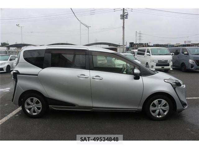 Toyota SIENTA 2020-09 8101902-14