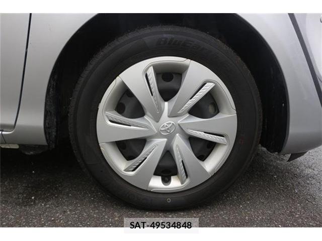 Toyota SIENTA 2020-09 8101902-15