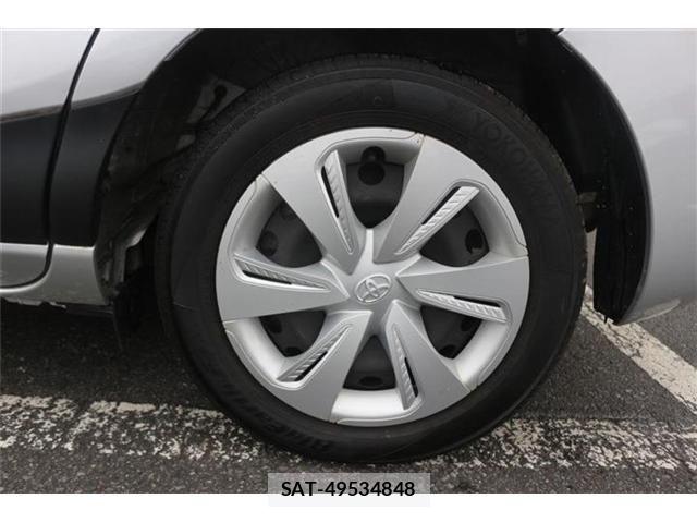 Toyota SIENTA 2020-09 8101902-17