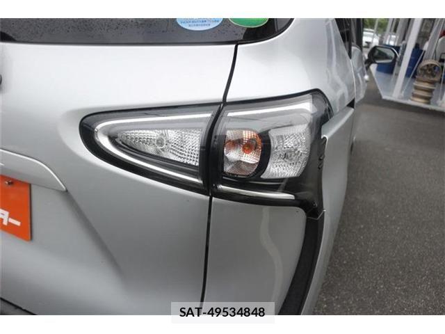 Toyota SIENTA 2020-09 8101902-26