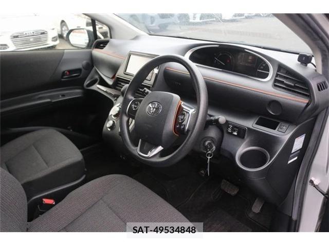 Toyota SIENTA 2020-09 8101902-29