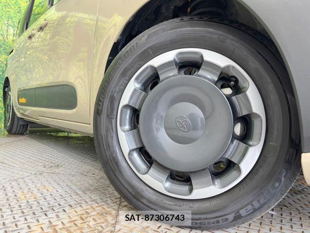 Toyota SIENTA 2023-05 8101891-13