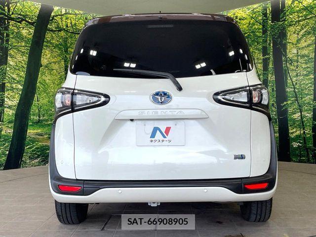 Toyota SIENTA 2019-03 8101894-15