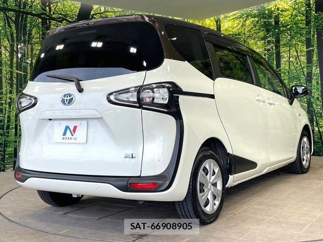 Toyota SIENTA 2019-03 8101894-17