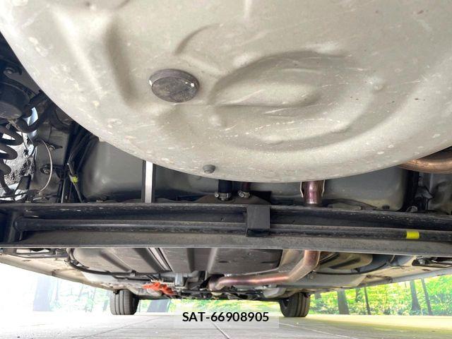 Toyota SIENTA 2019-03 8101894-19