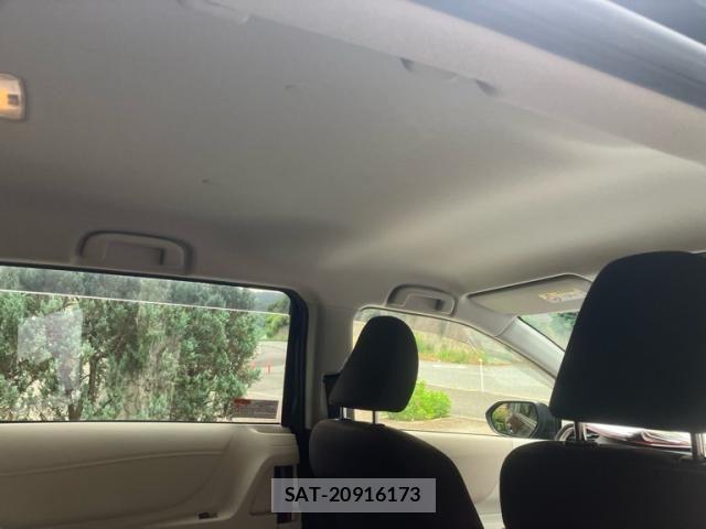 Toyota SIENTA 2022-05 8101896-13