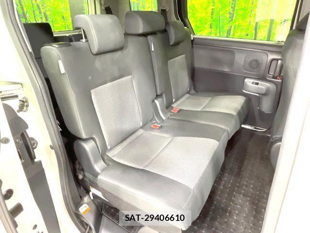 Toyota SIENTA 2023-12 8132392-9