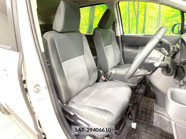 Toyota SIENTA 2023-12 8132392-8