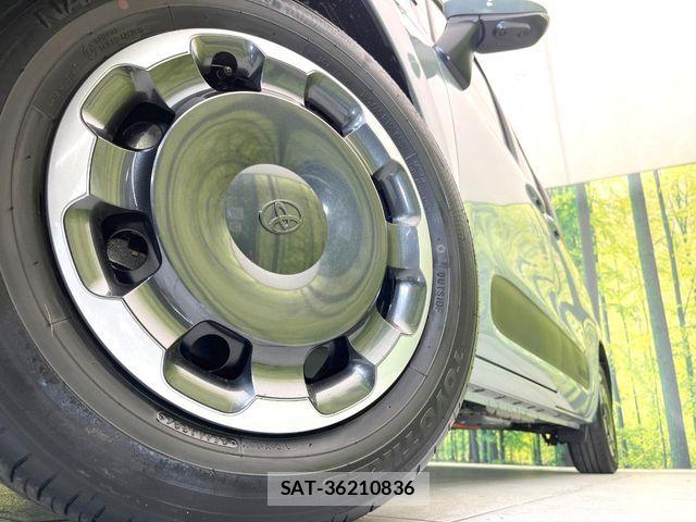 Toyota SIENTA 2026-05 8132381-13