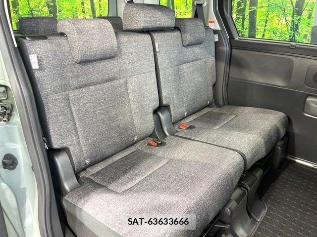 Toyota SIENTA 2024-05 8132385-8
