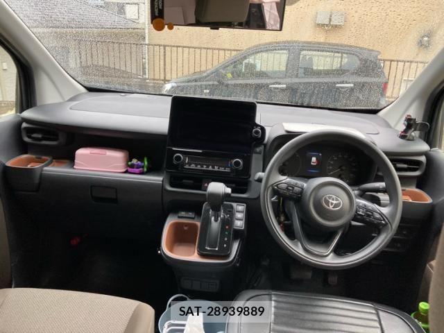 Toyota SIENTA 2023-11 8132396-15