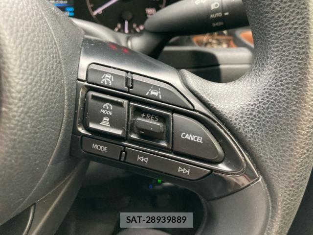 Toyota SIENTA 2023-11 8132396-21