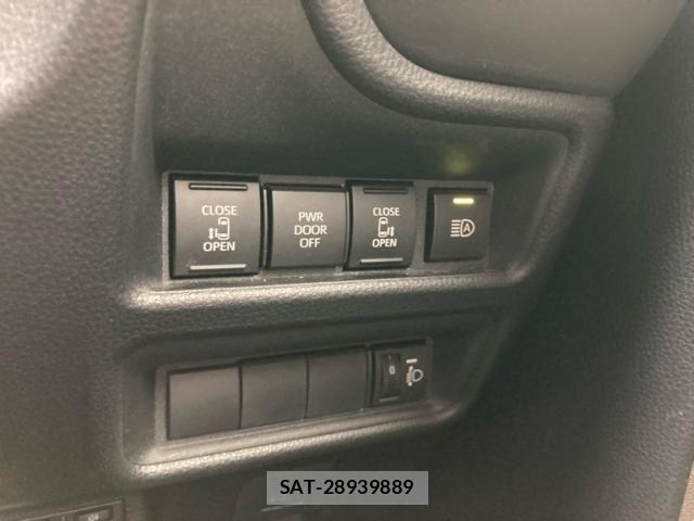 Toyota SIENTA 2023-11 8132396-24