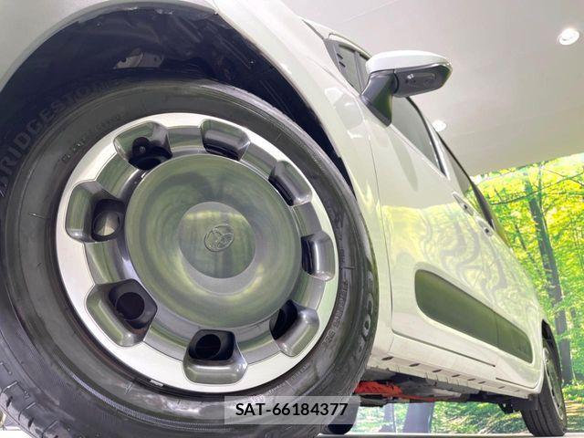 Toyota SIENTA 2024-09 8132384-13