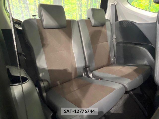 Toyota SIENTA 2021-08 8132399-9