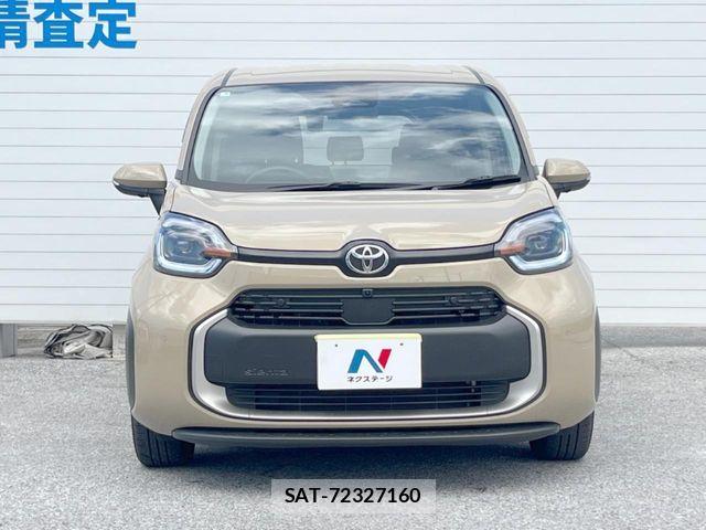 Toyota SIENTA 2023-06 8132391-14