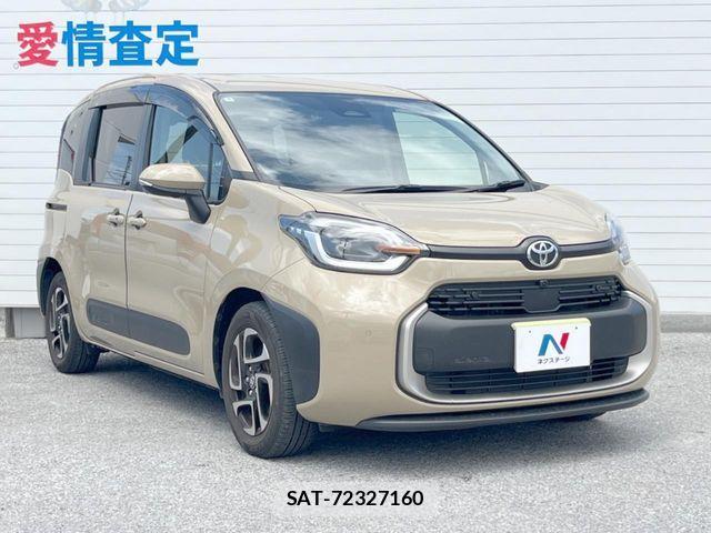 Toyota SIENTA 2023-06 8132391-16