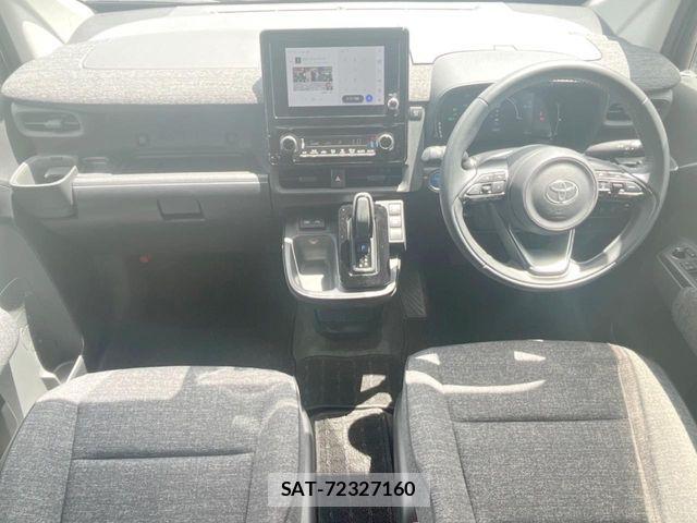 Toyota SIENTA 2023-06 8132391-1