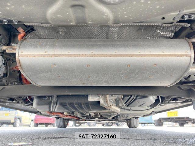 Toyota SIENTA 2023-06 8132391-19