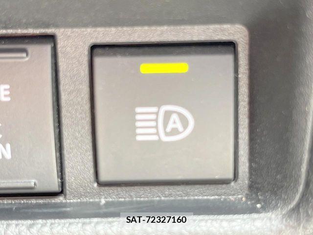 Toyota SIENTA 2023-06 8132391-7