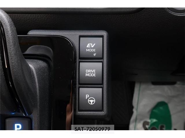 Toyota SIENTA 2025-02 8132379-10