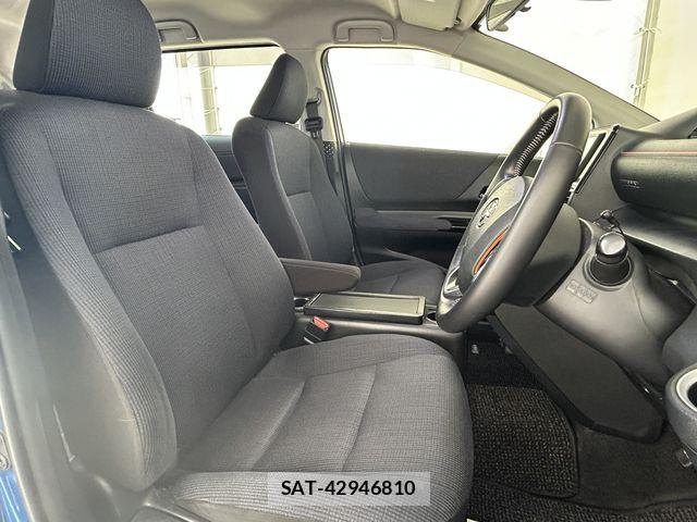 Toyota SIENTA 2016-12 8132401-18