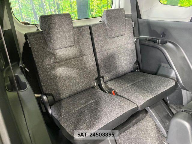 Toyota SIENTA 2024-04 8132383-9