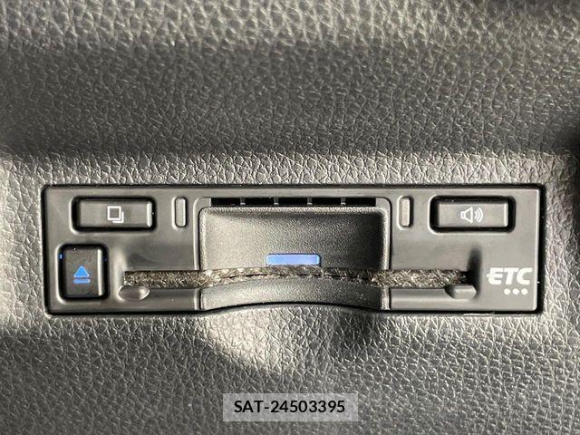 Toyota SIENTA 2024-04 8132383-6