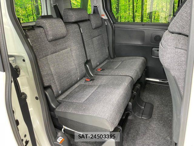 Toyota SIENTA 2024-04 8132383-8