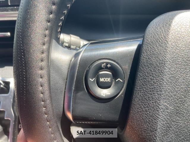Toyota SIENTA 2021-09 8132398-19