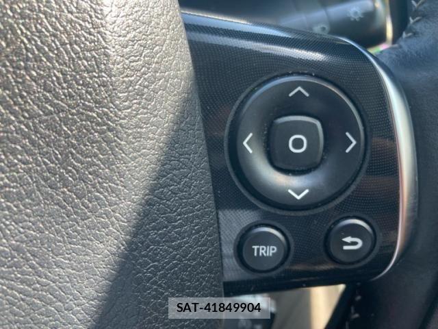 Toyota SIENTA 2021-09 8132398-20