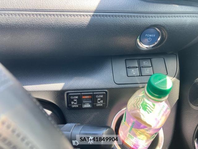 Toyota SIENTA 2021-09 8132398-21