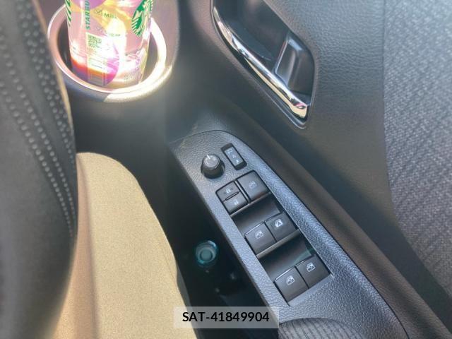 Toyota SIENTA 2021-09 8132398-22