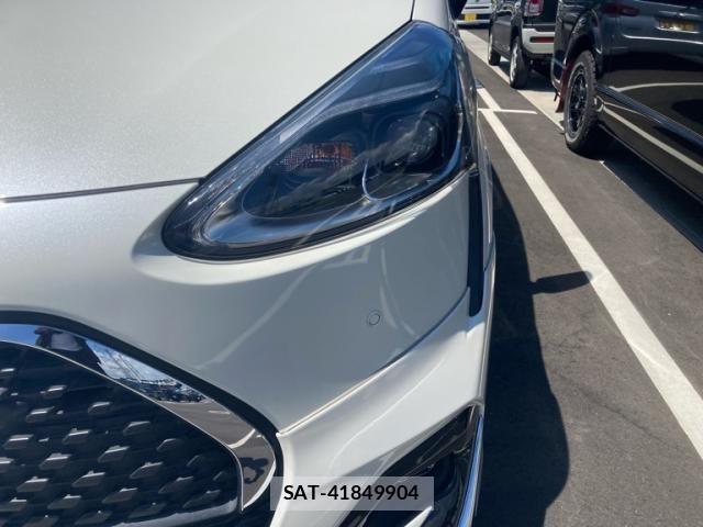 Toyota SIENTA 2021-09 8132398-3