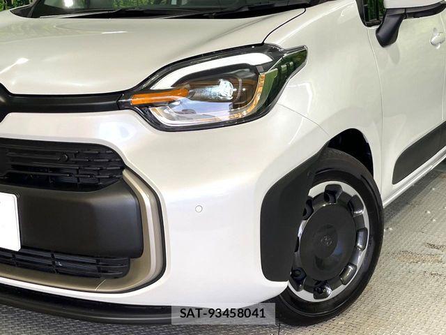 Toyota SIENTA 2025-06 8132382-11