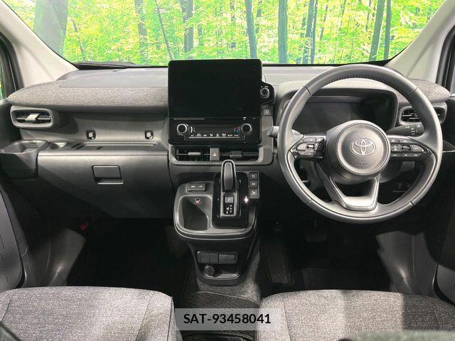 Toyota SIENTA 2025-06 8132382-1