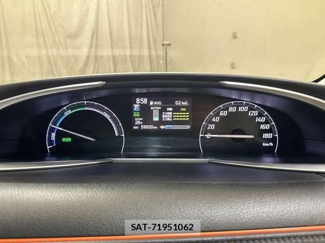 Toyota SIENTA 2017-02 8132400-10