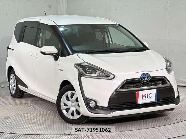 Toyota SIENTA 2017-02 8132400-1