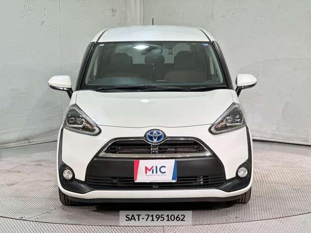 Toyota SIENTA 2017-02 8132400-2