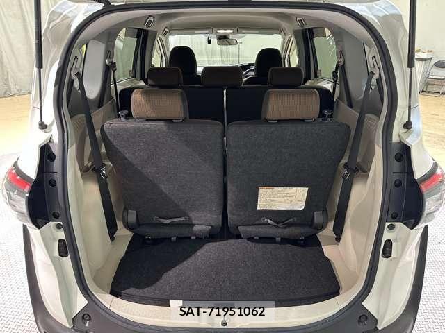 Toyota SIENTA 2017-02 8132400-29