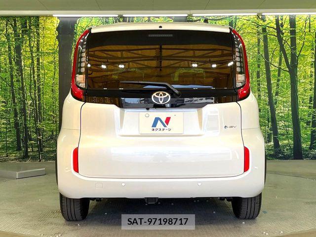 Toyota SIENTA 2026-04 8132372-14