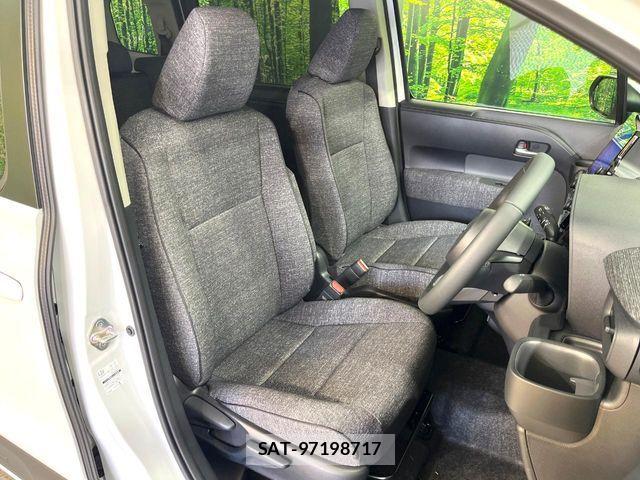 Toyota SIENTA 2026-04 8132372-6