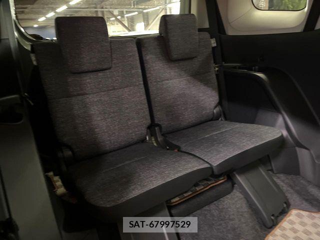 Toyota SIENTA 2023-08 8146686-9