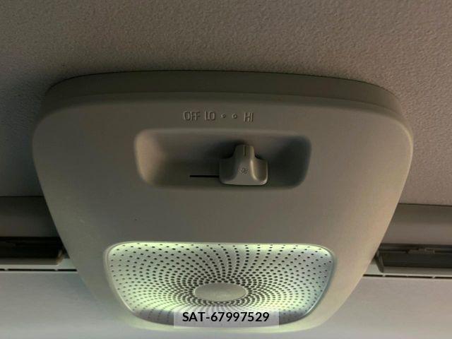 Toyota SIENTA 2023-08 8146686-2